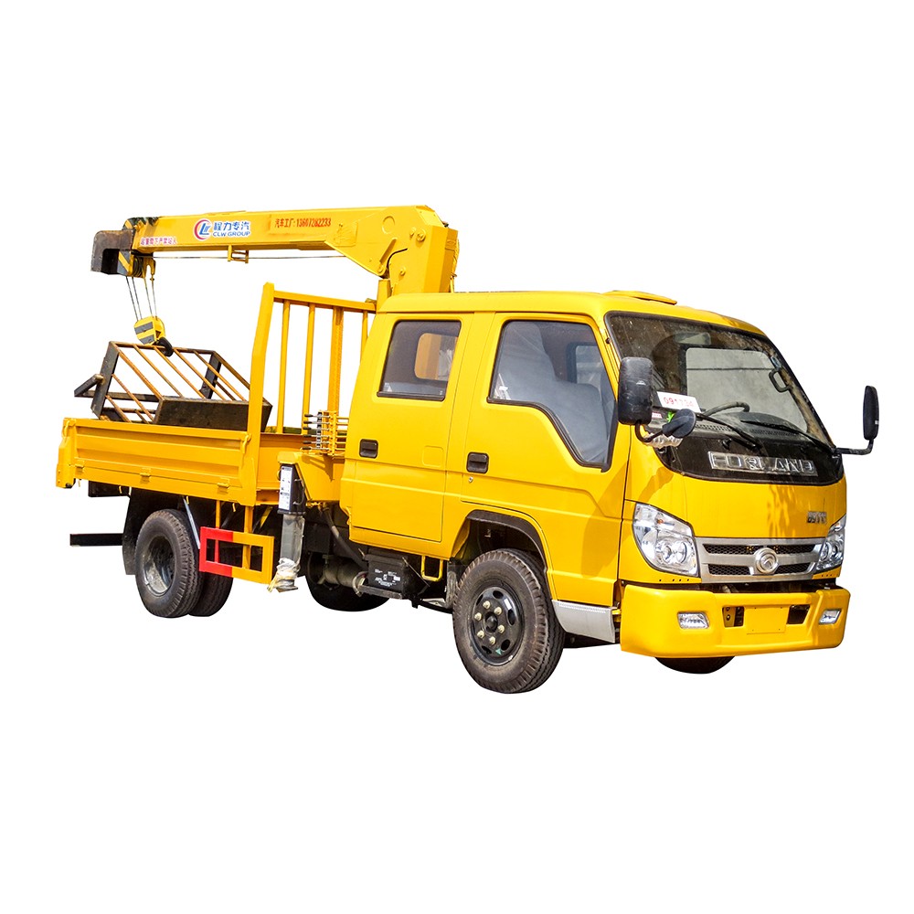 6 Roda Truck Crane Kecil